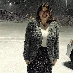 Meet your Posher, Elizabeth